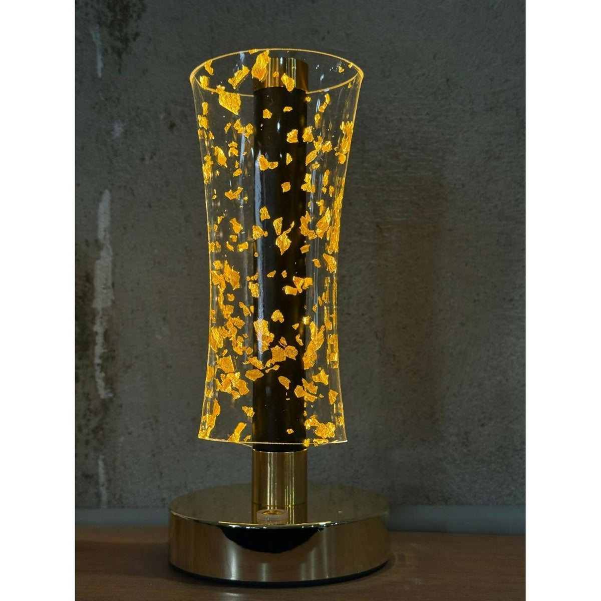3D Illusion Golden Flakes LED Vase Shape Table Lamp with Touch Control